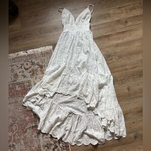 Solitaire White Lace Maxi Dress